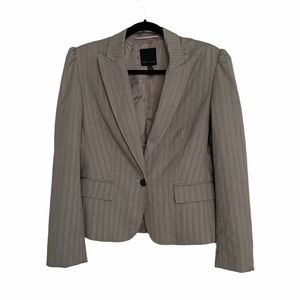 The Limited beige suit jacket size 8